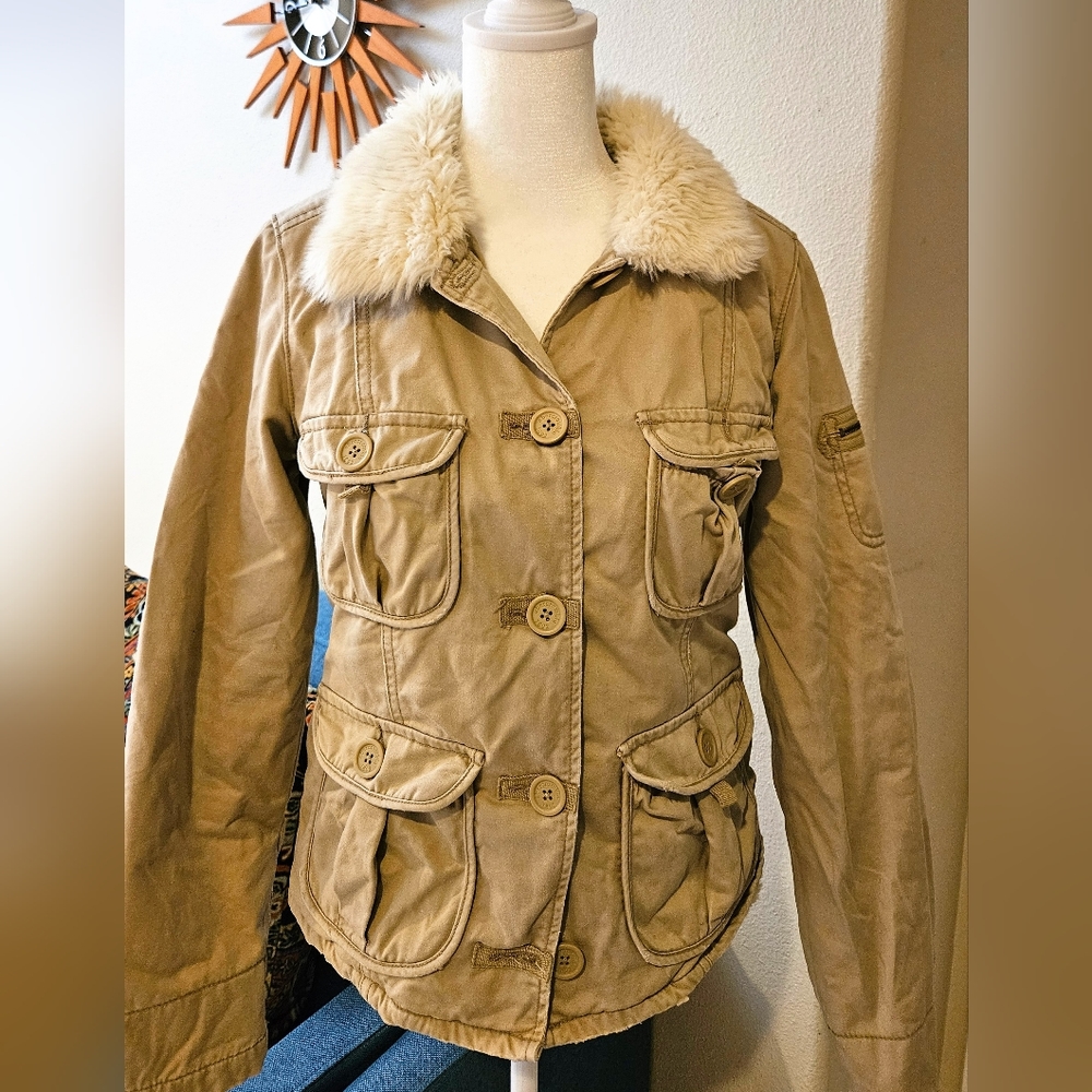 Like NEW Khaki Cargo Utility Kids Abercrombie Jacket